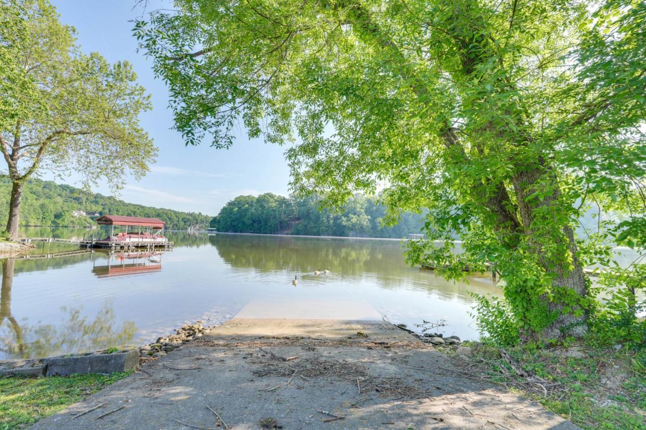 Lakefront Kingsport Home With Private Hot Tub! Exterior photo